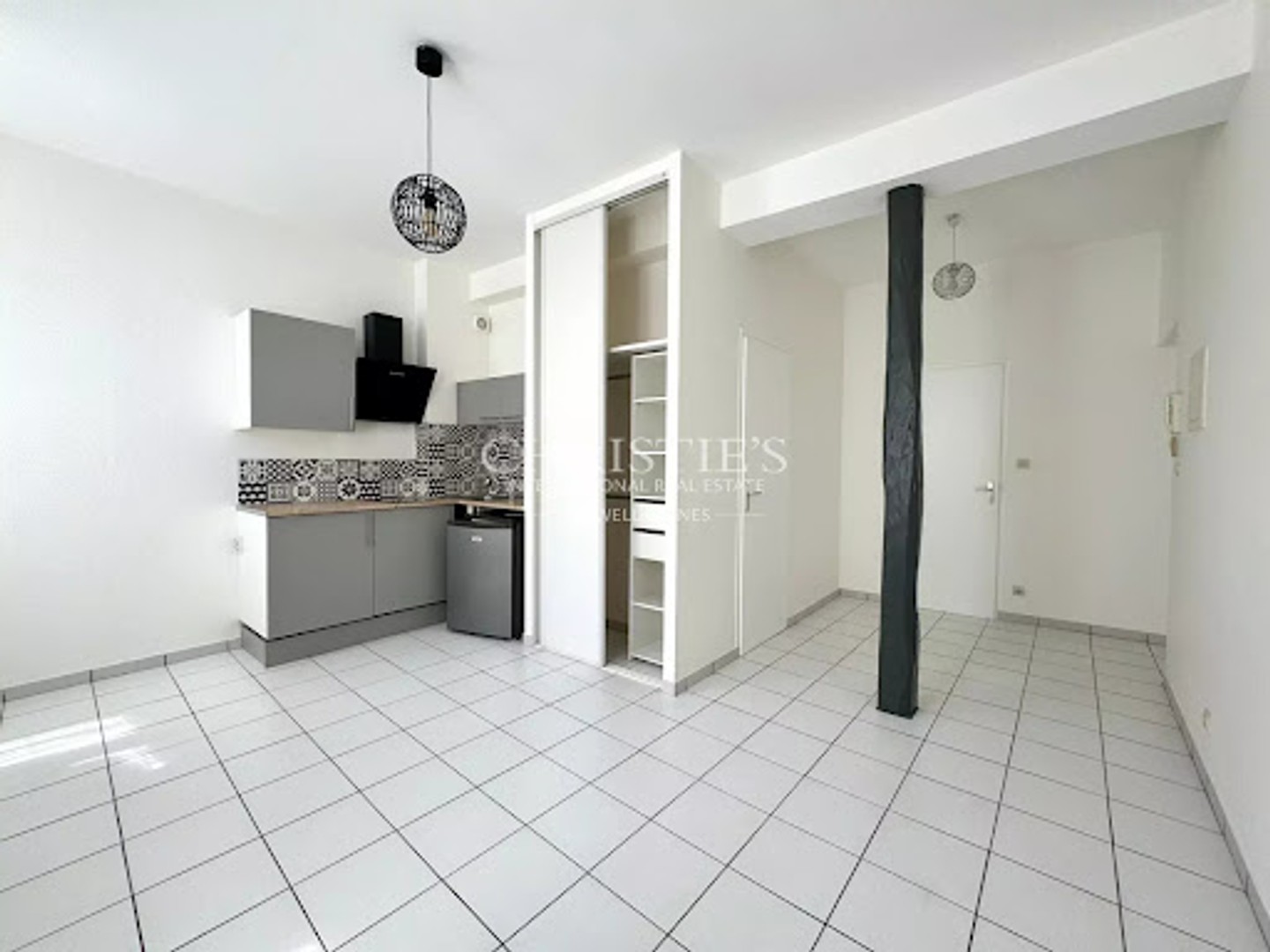 Propriété 10 pièces 233 m²