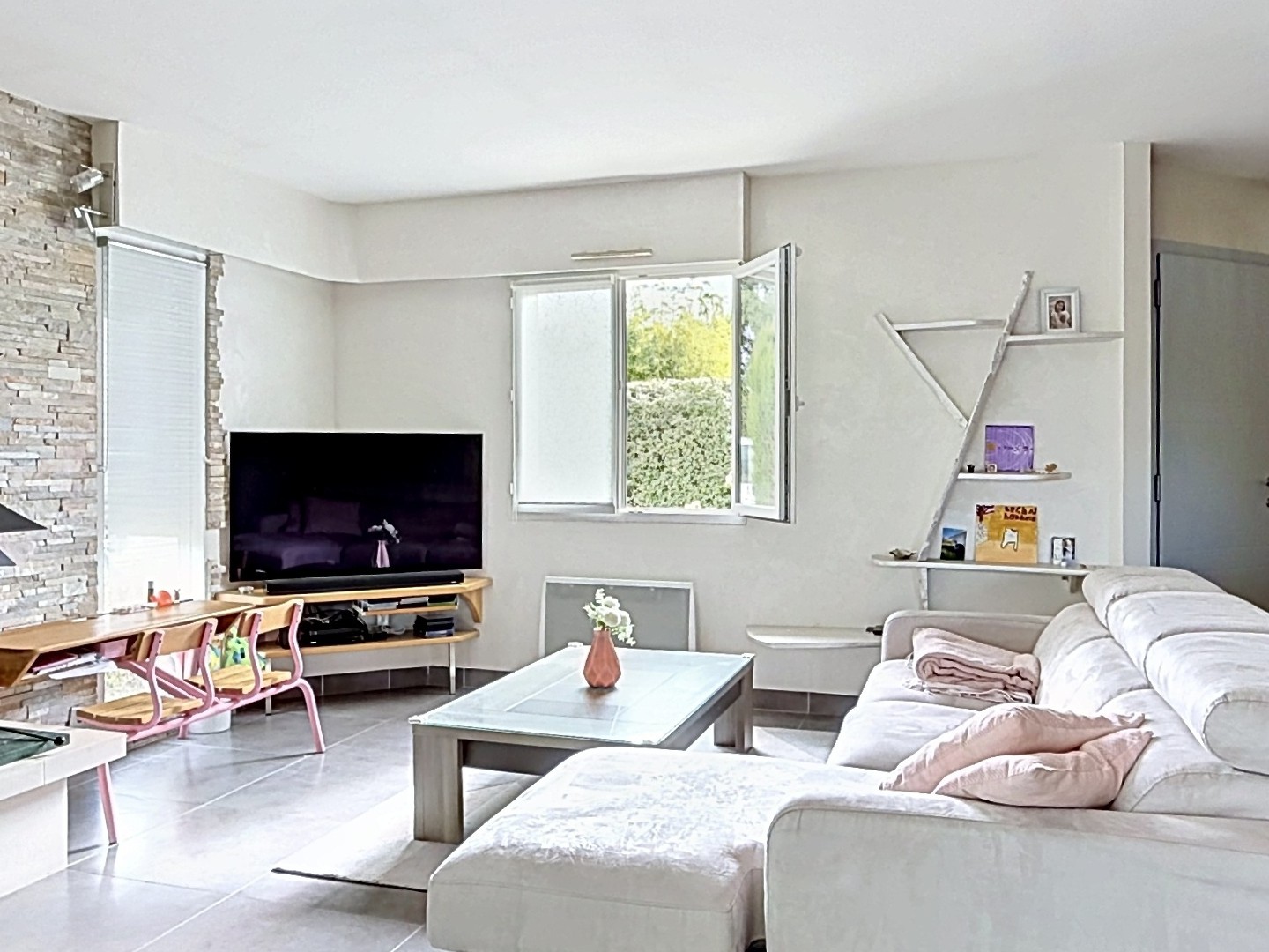 Maison à vendre - 5 pièces - 137m2 - Saint-Antoine-Du-... (37360)