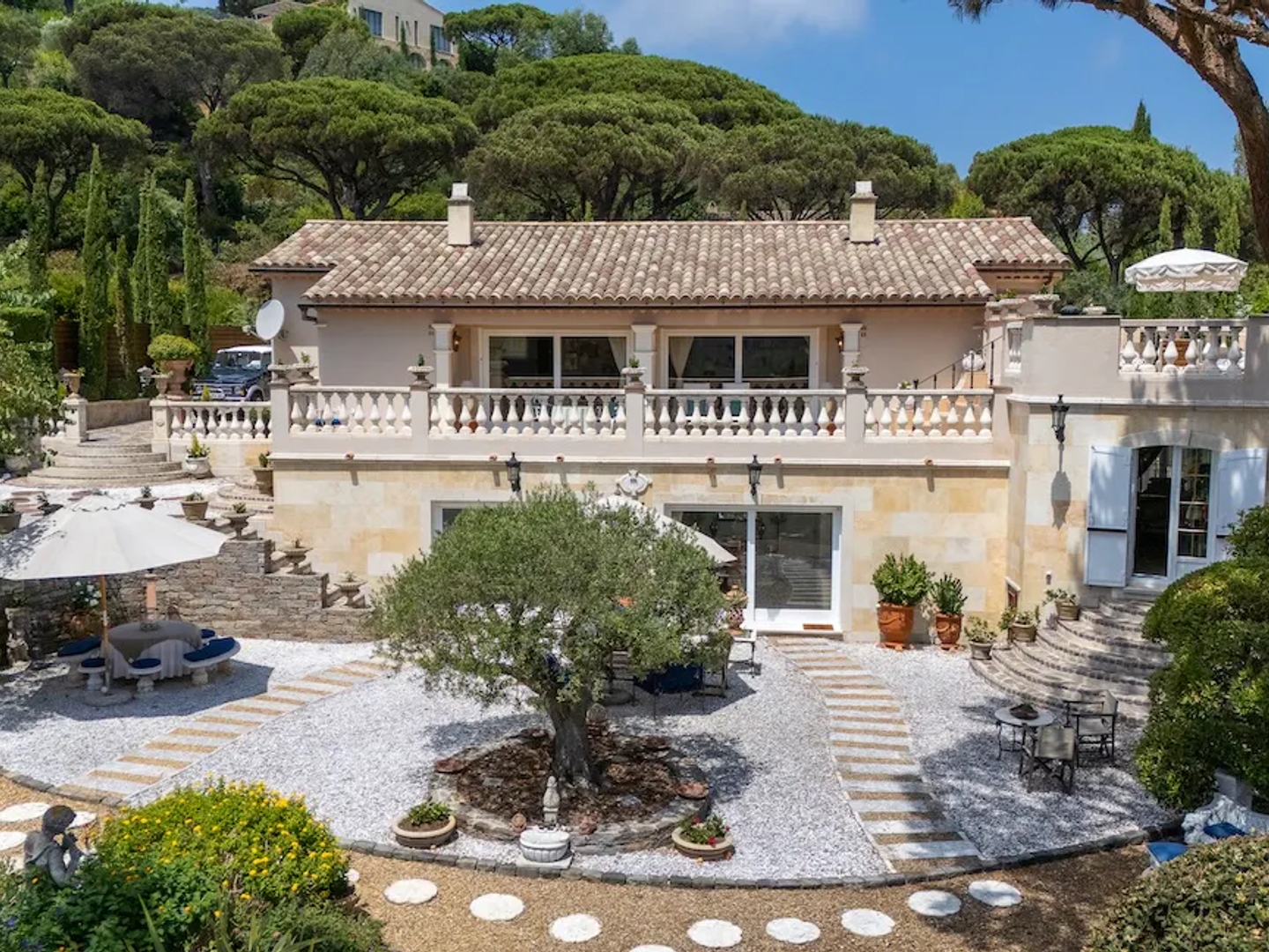 Maison à vendre - 7 pièces - 180m2 - La Croix-Valmer (83420)