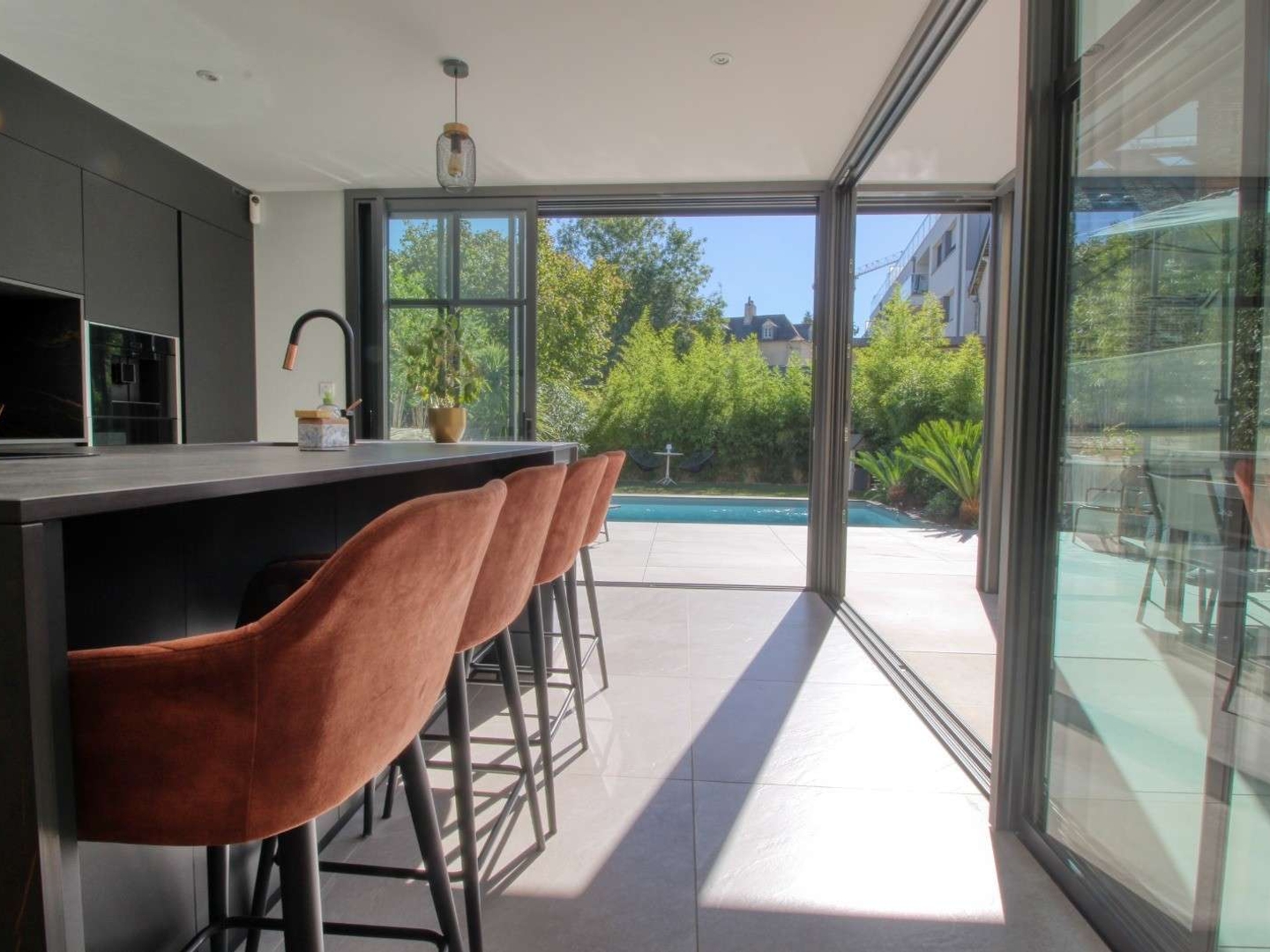 Maison 8 pièces 183 m²