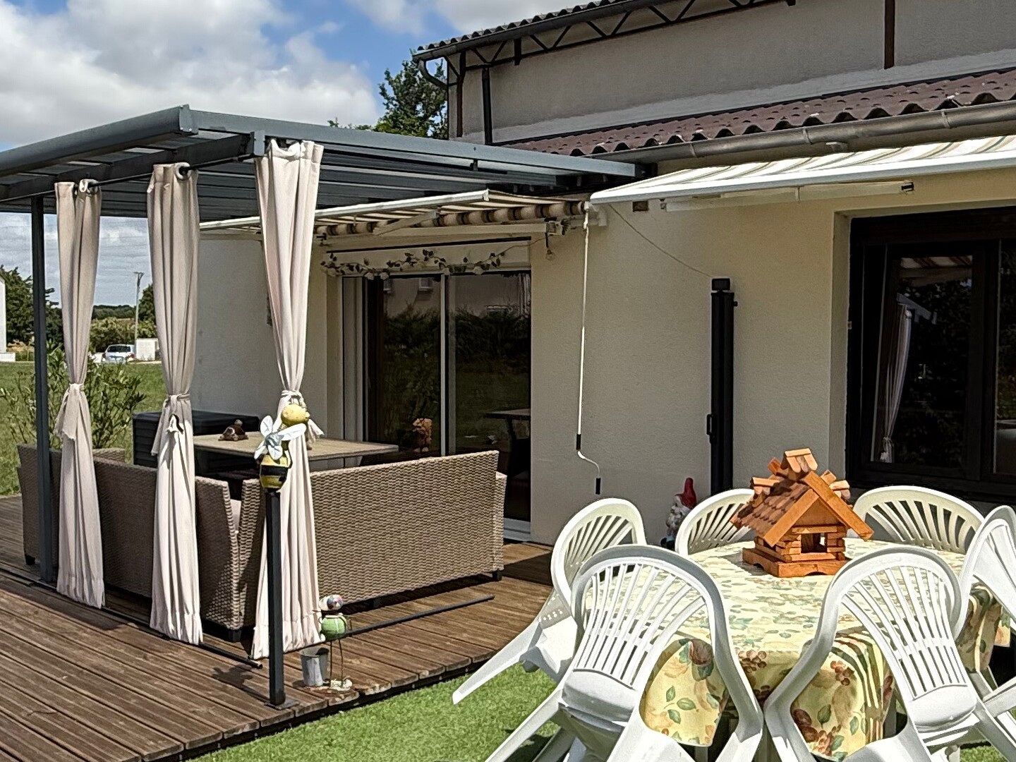 Maison à vendre - 4 pièces - 106m2 - Blanzay (86400)