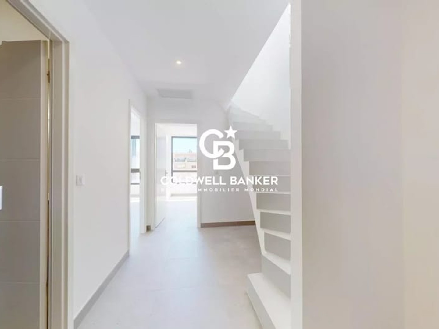 Appartement à vendre - 7 pièces - 111m2 - Cannes (06400)