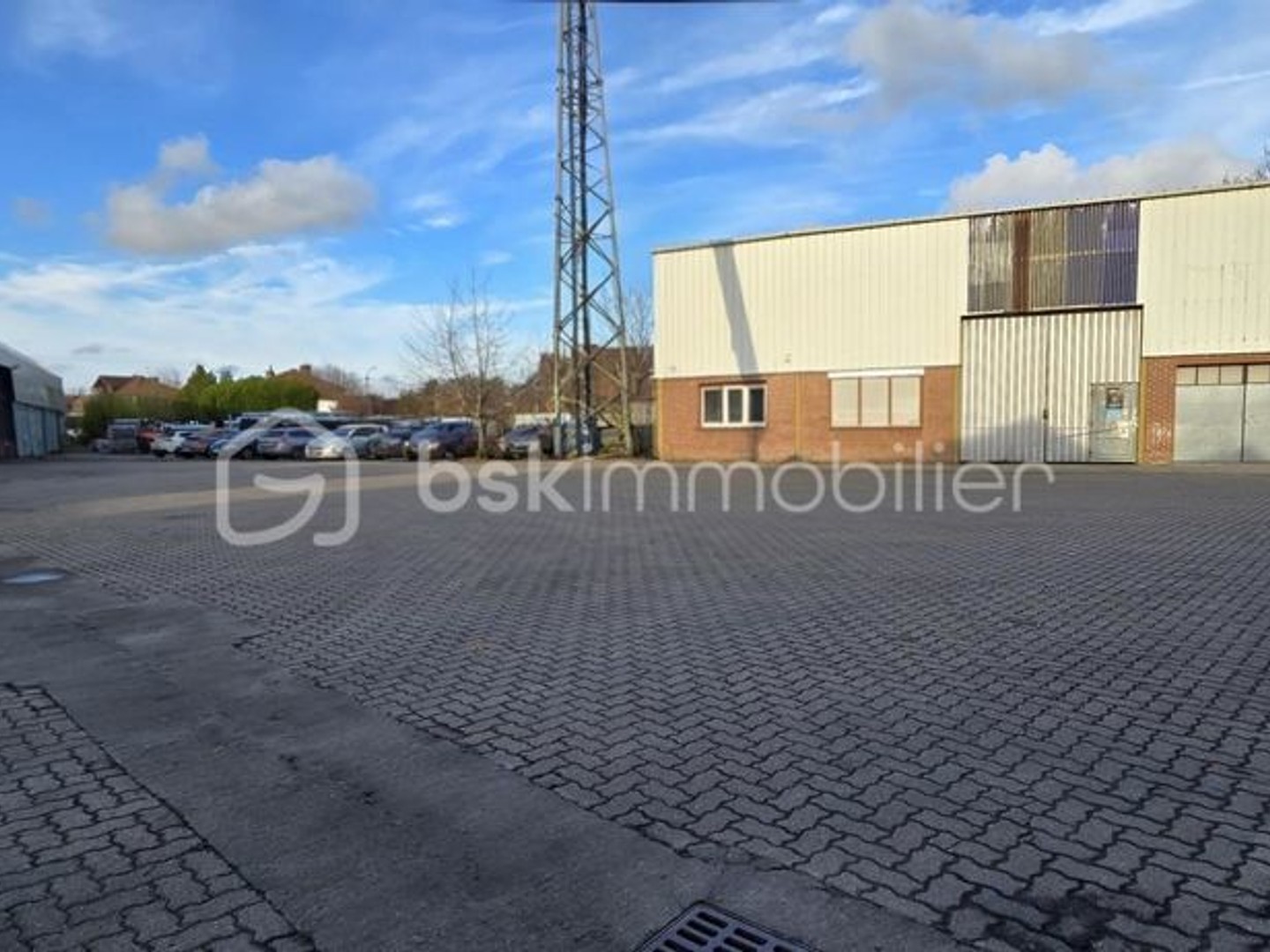 Locaux à vendre - 1200m2 - Wavrin (59136)