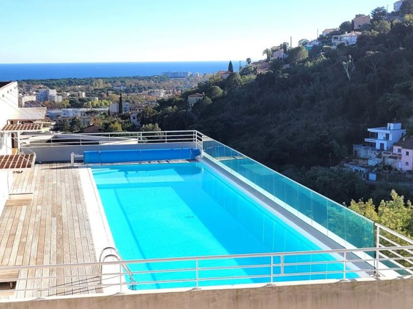 Appartement à vendre - 2 pièces - 43m2 - Mandelieu-La-Napoule (06210)