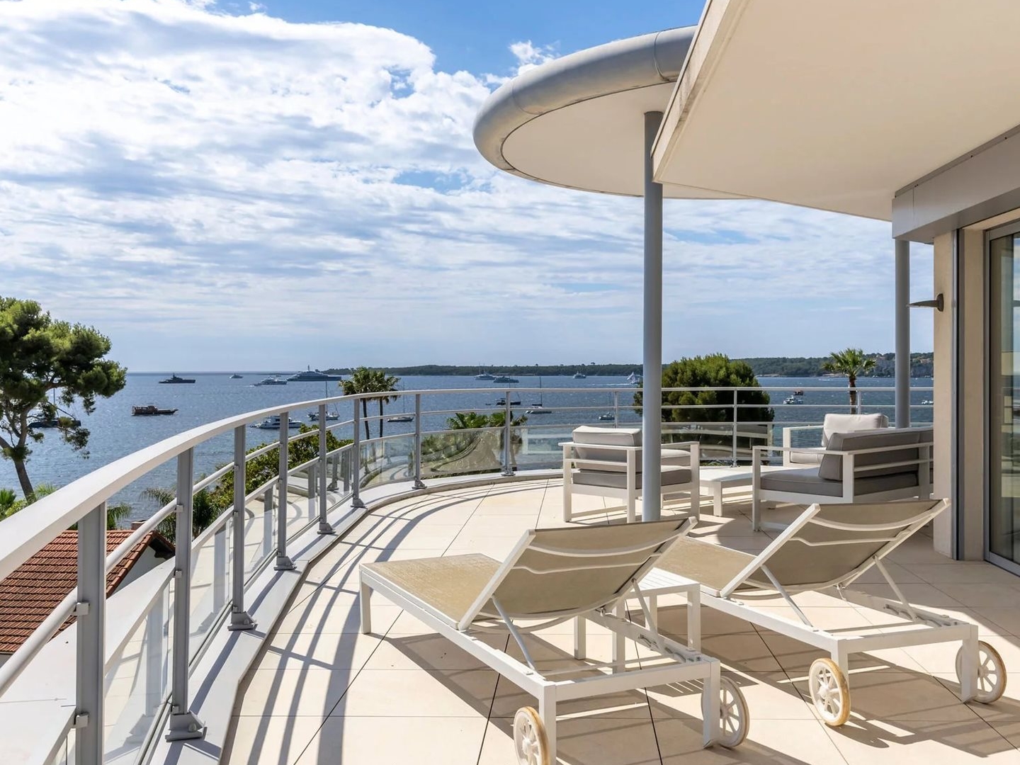 Appartement à vendre - 4 pièces - 144m2 - Cannes (06400)