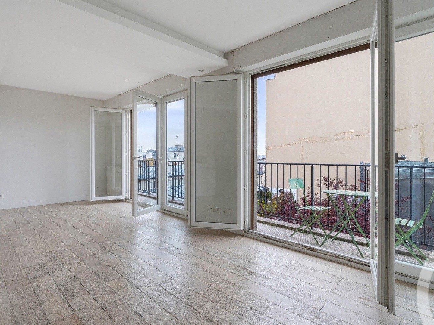 Appartement à vendre - 3 pièces - 62m2 - Paris 19e (75019)