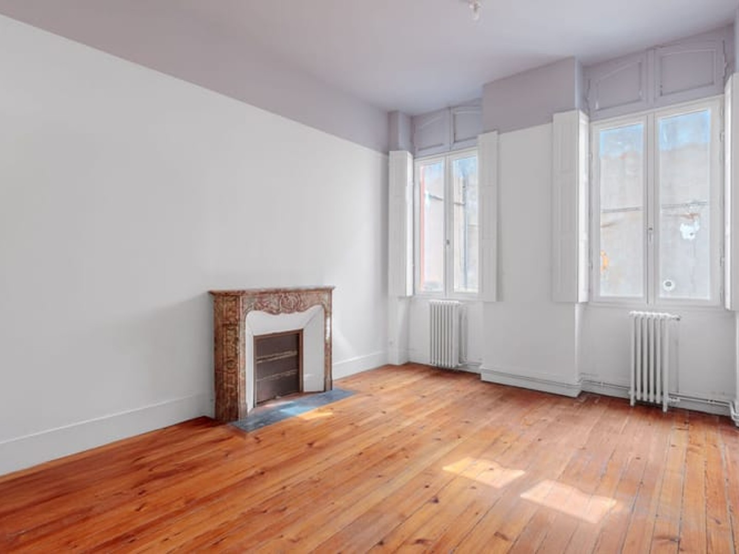 Bureaux à vendre - 5 pièces - 227m2 - Toulouse (31000)