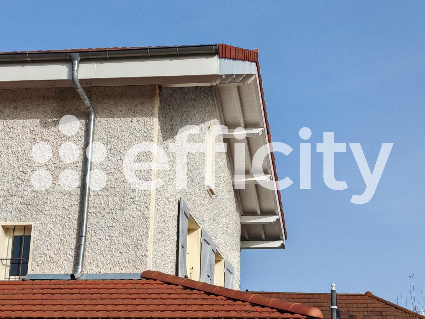 Maison à vendre - 7 pièces - 153m2 - Voiron (38500)