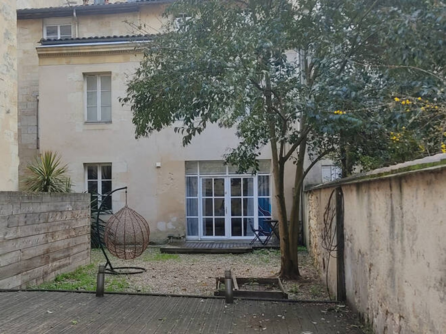 Appartement à vendre - 3 pièces - 77m2 - Bordeaux (33000)