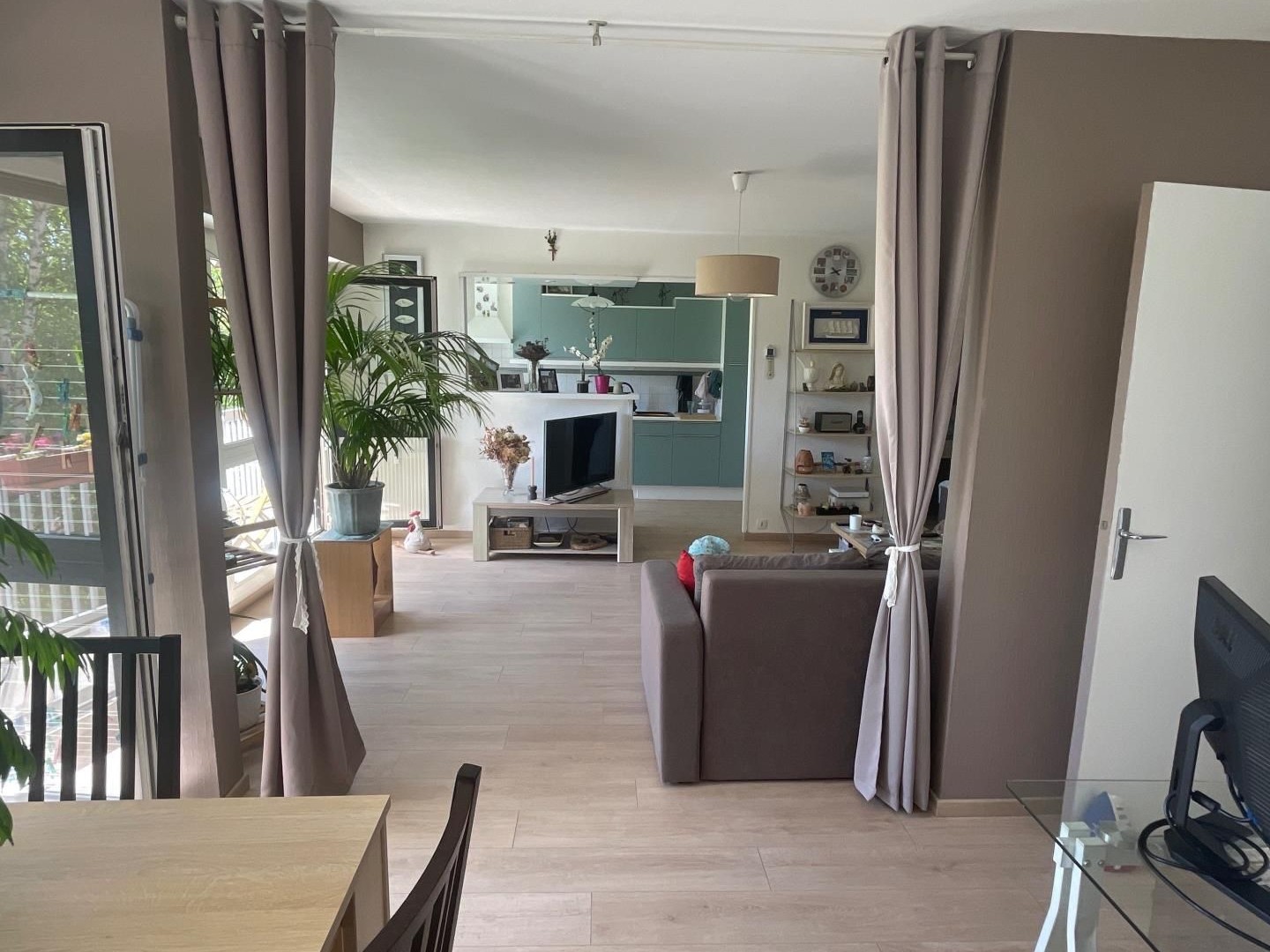 Appartement à vendre - 3 pièces - 73m2 - Verneuil-Sur-Seine (78480)
