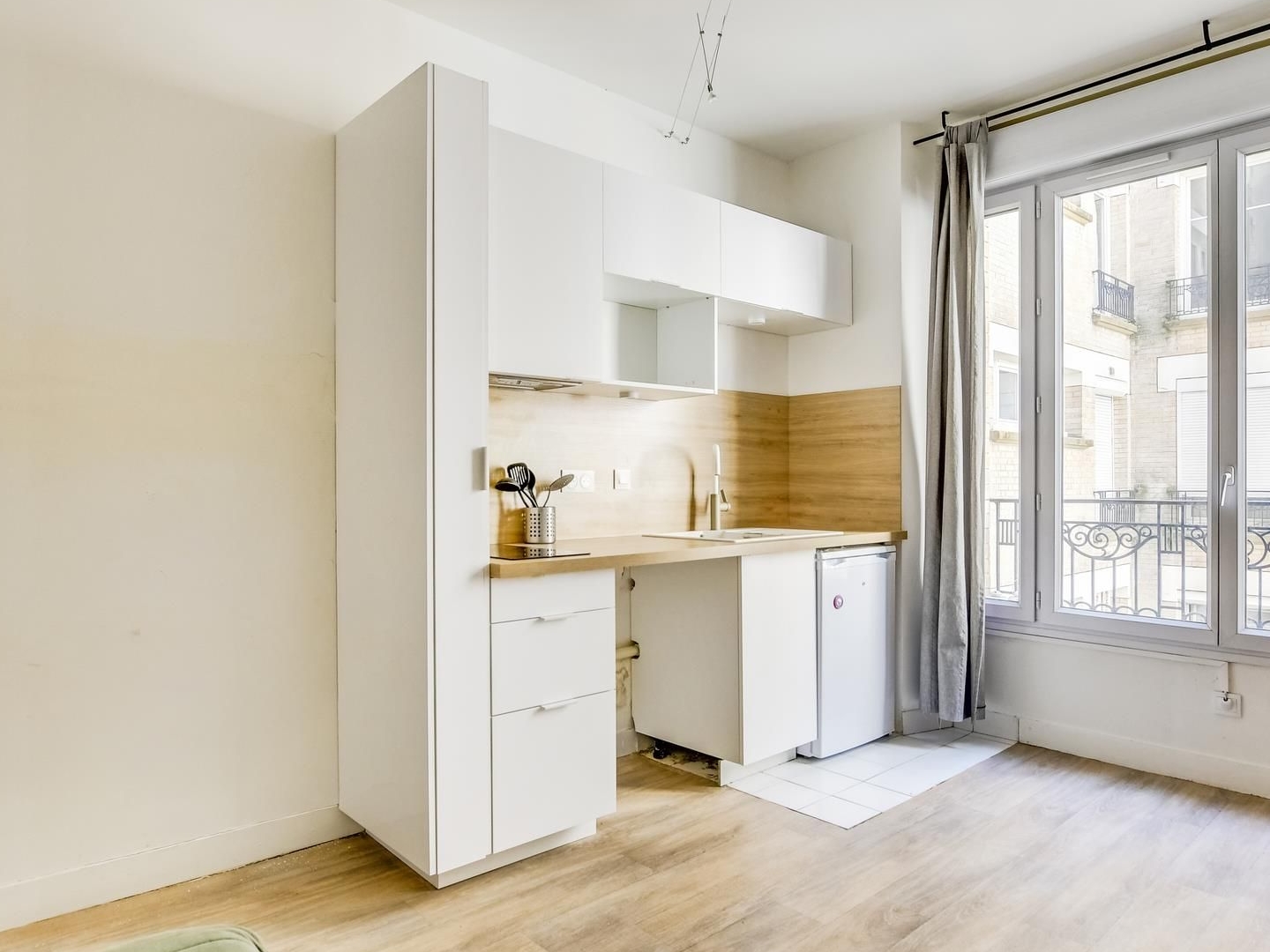 Appartement à vendre - 2 pièces - 25m2 - Paris 15e (75015)