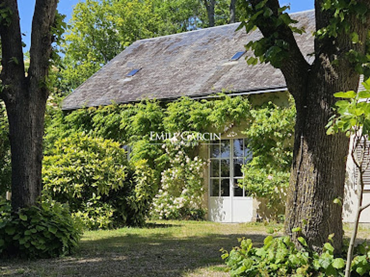 Maison à vendre - 12 pièces - 441m2 - Orléans (45000)