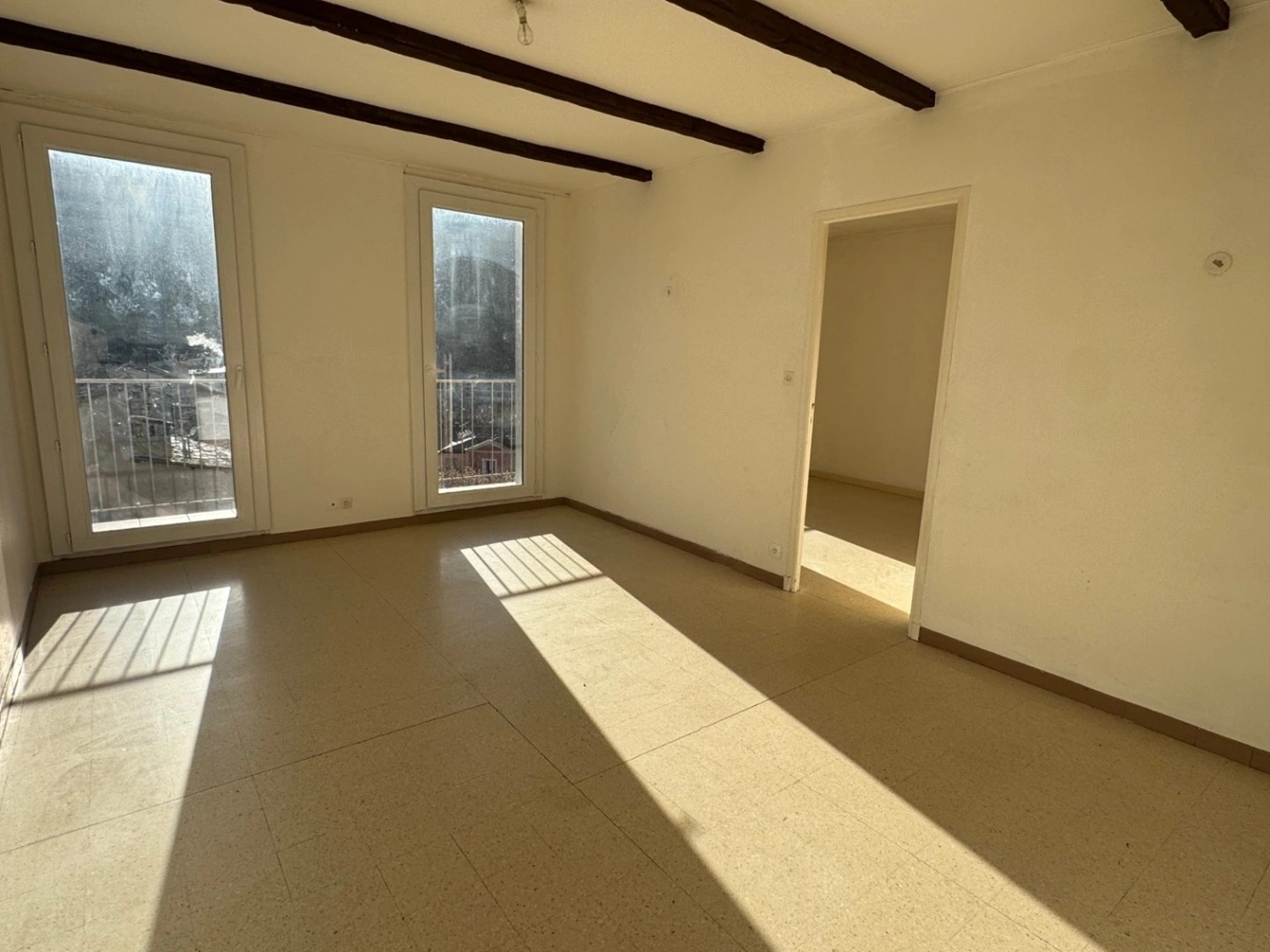 Appartement à vendre - 4 pièces - 69m2 - Digne-Les-Bains (04000)