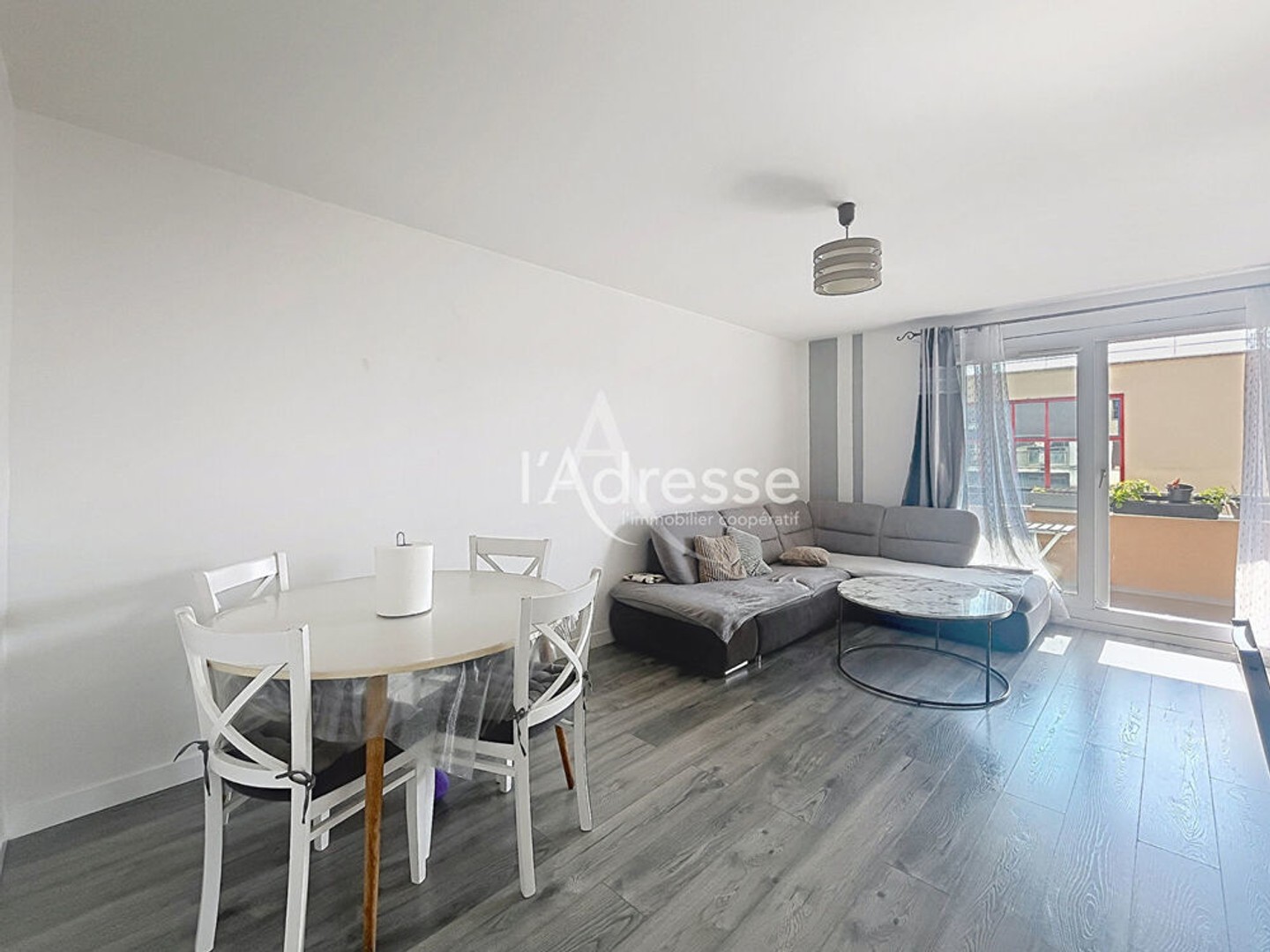 Appartement à vendre - 3 pièces - 65m2 - Bondy (93140)