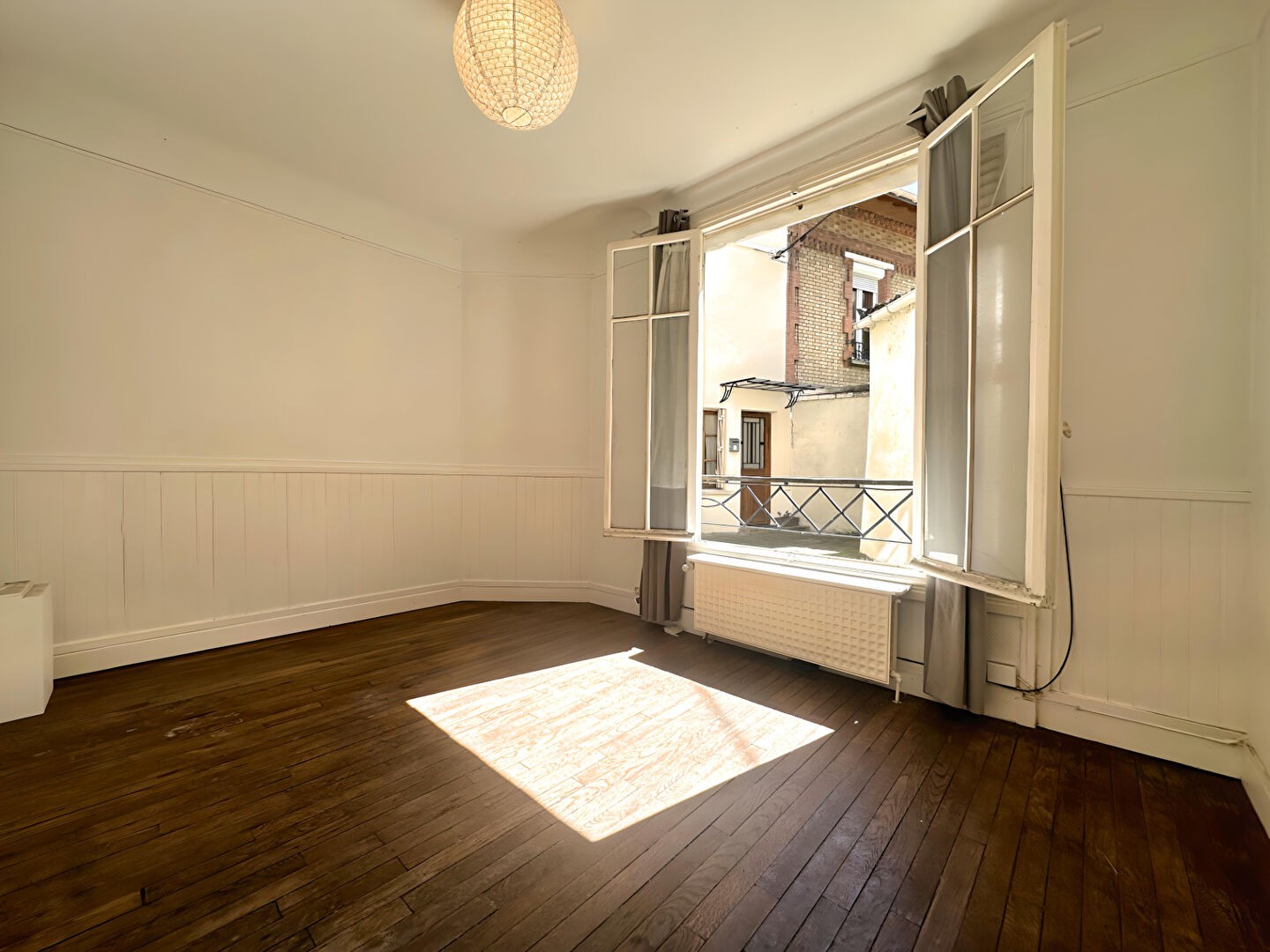 Appartement à vendre - 2 pièces - 23m2 - Issy-Les-Moulineaux (92130)
