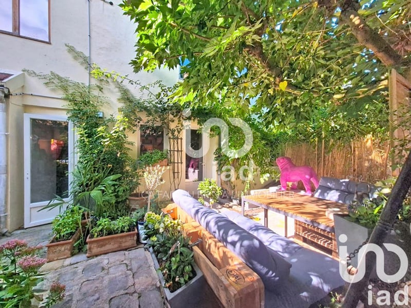 Maison avec appartements 2 pièces 417 m²