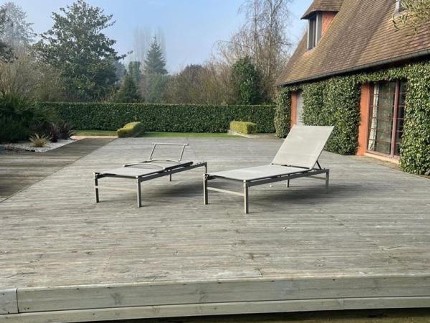 Maison à vendre - 10 pièces - 261m2 - Fontaine-Sous-Jouy (27120)