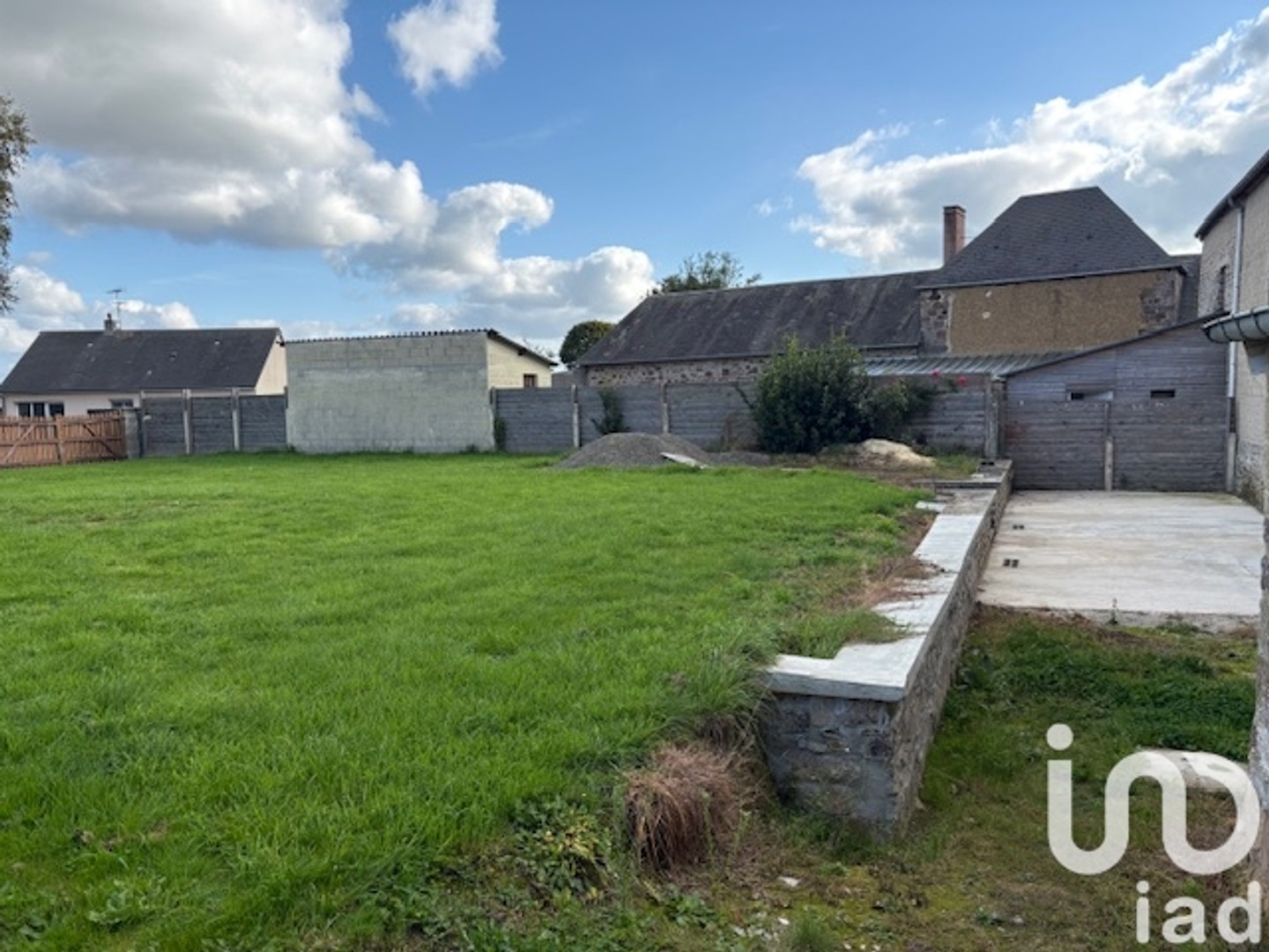 Maison à vendre - 3 pièces - 97m2 - Tessy-Bocage (50420)
