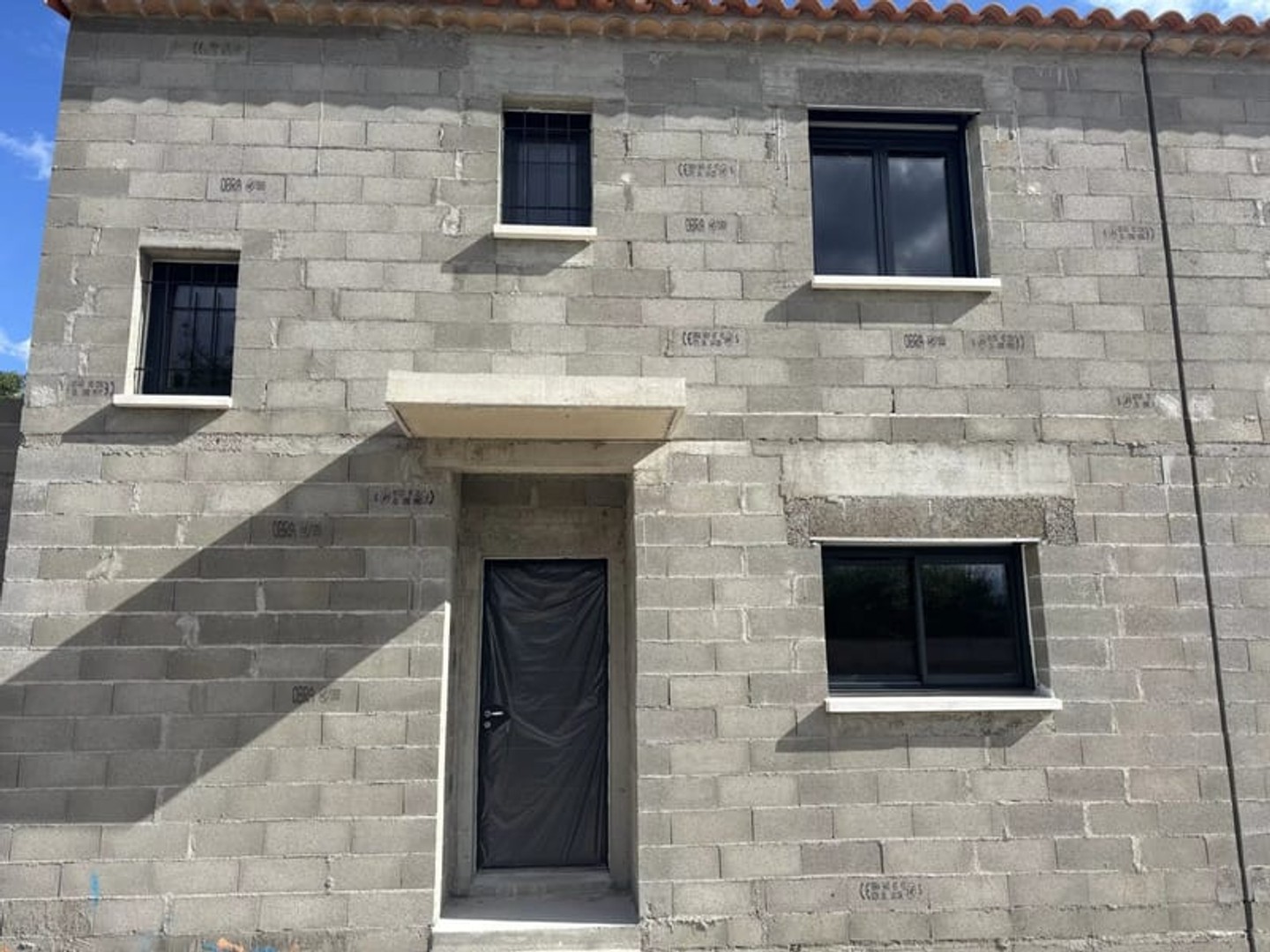 Maison à vendre - 4 pièces - 123m2 - Sorgues (84700)