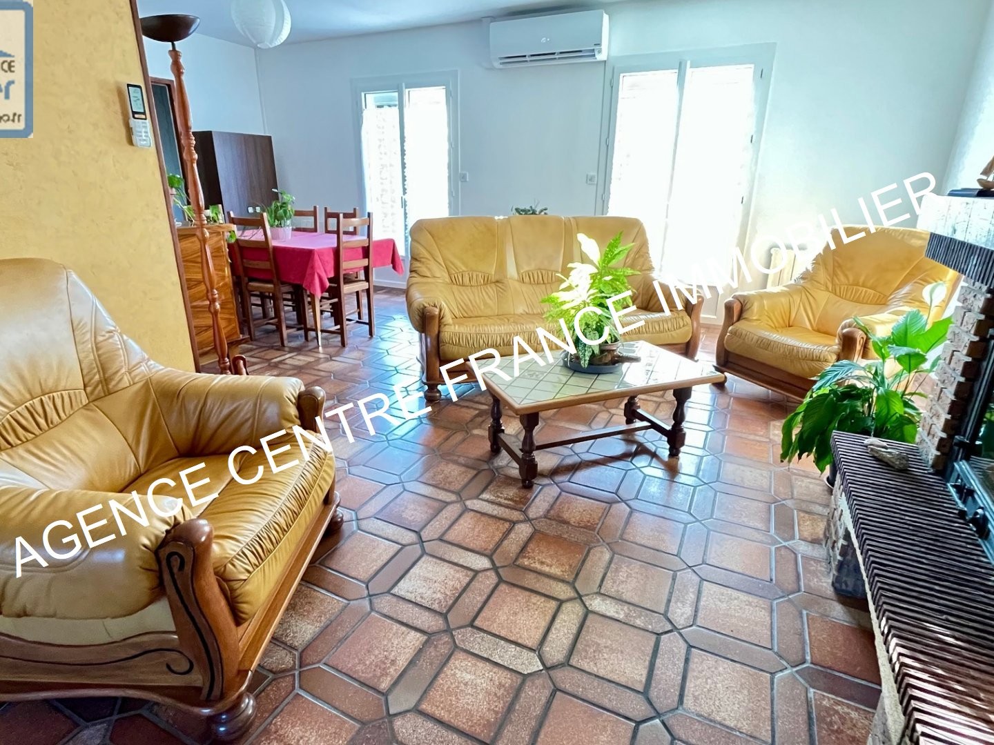 Maison à vendre - 4 pièces - 92m2 - Bourges (18000)