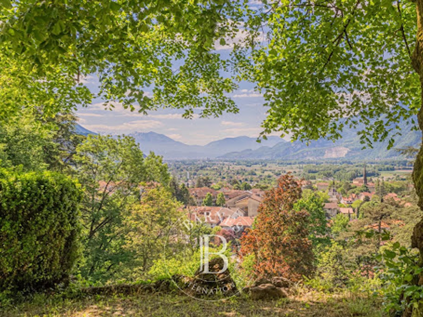 Propriété 19 pièces 573 m²
