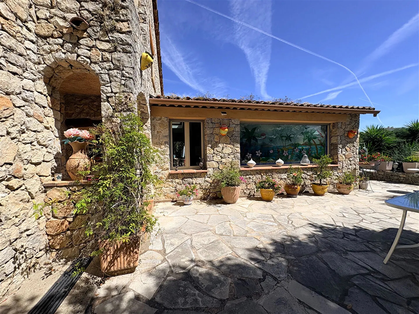 Maison à vendre - 7 pièces - 192m2 - Grasse (06130)