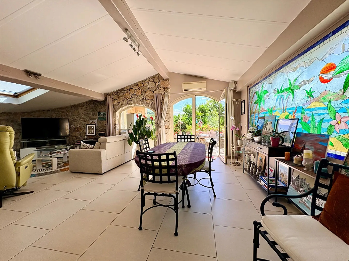 Maison à vendre - 7 pièces - 192m2 - Grasse (06130)