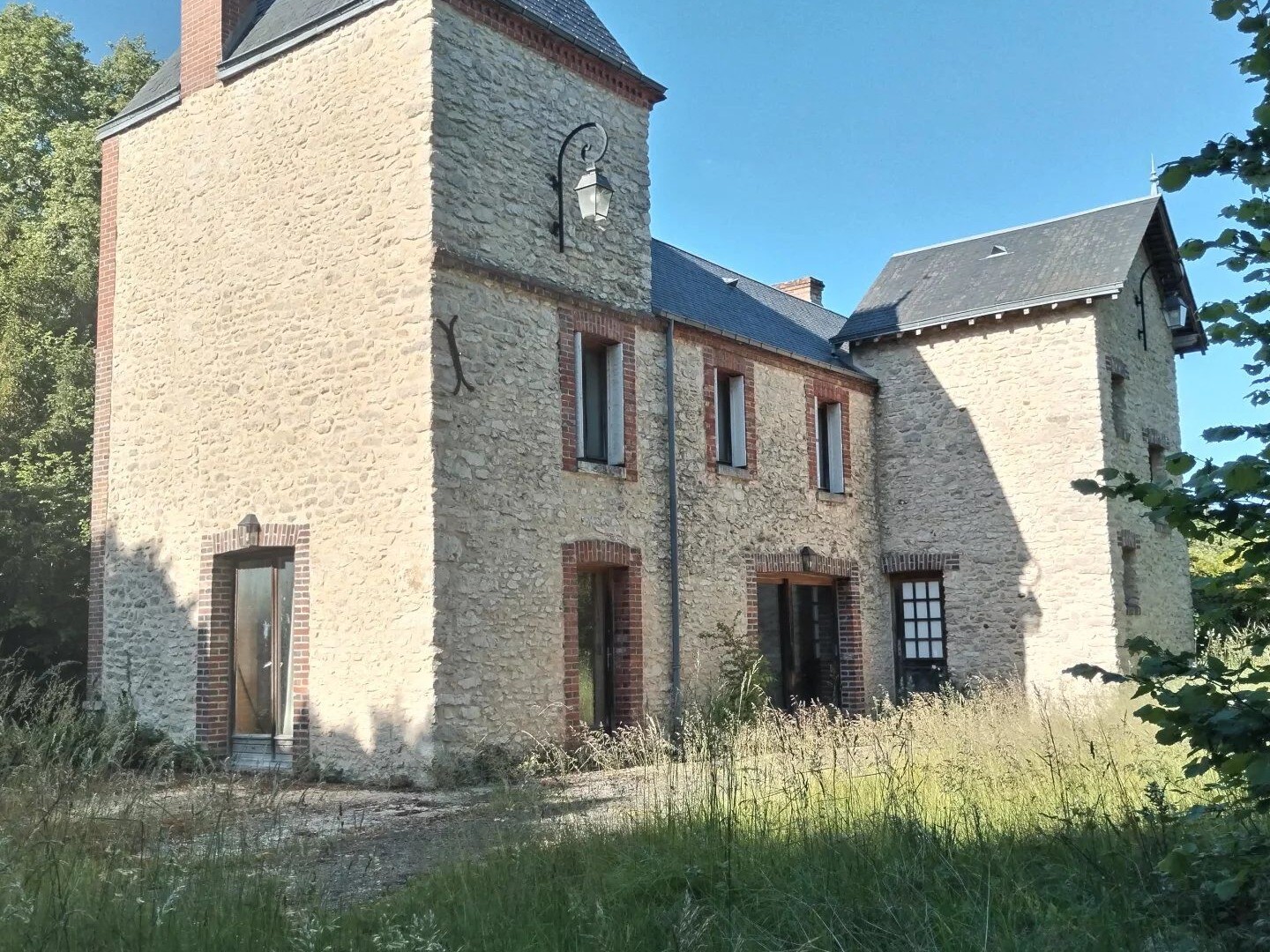 Maison à vendre - 8 pièces - 370m2 - Montcresson (45700)