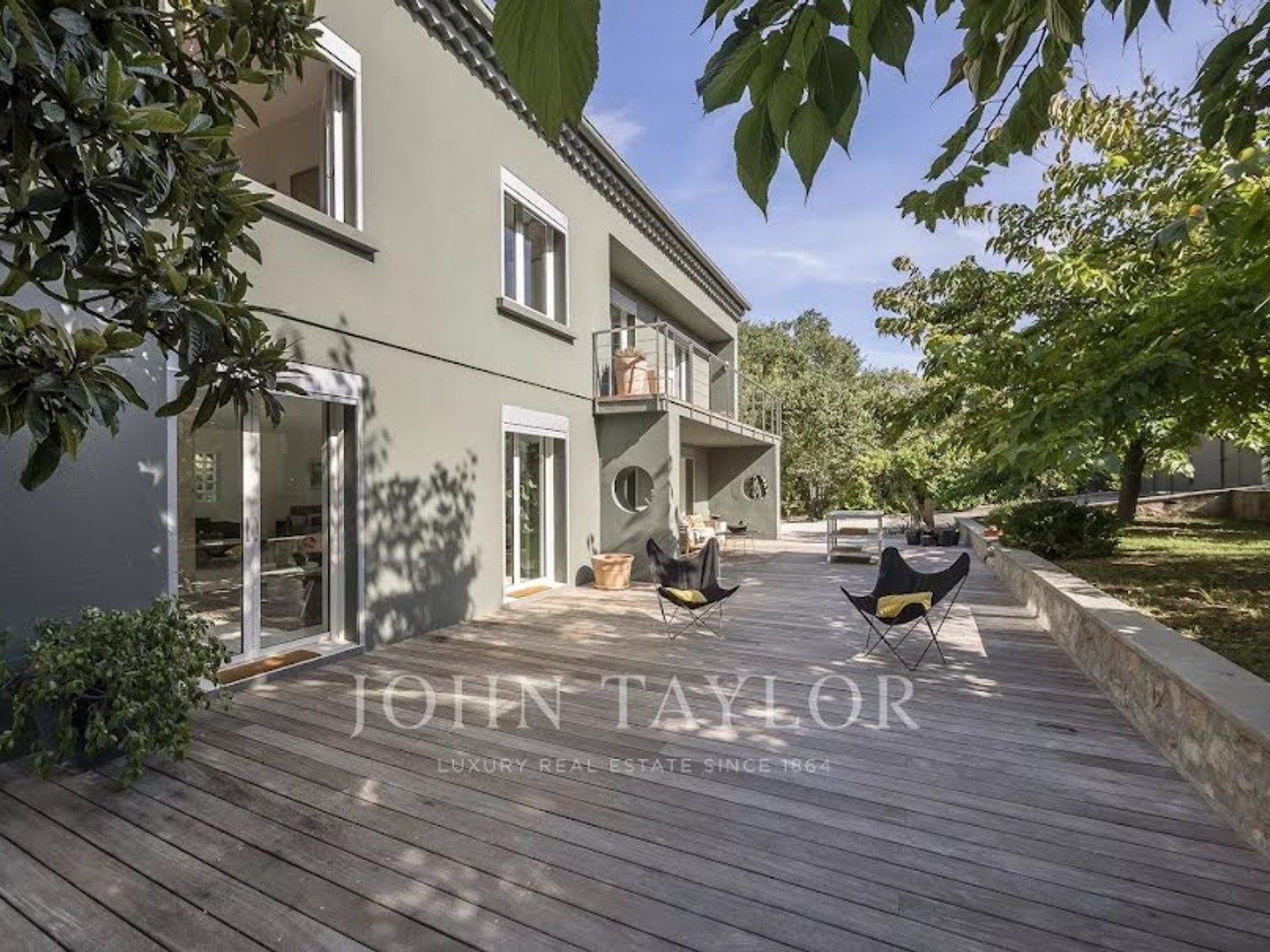 Maison 5 pièces 176 m²