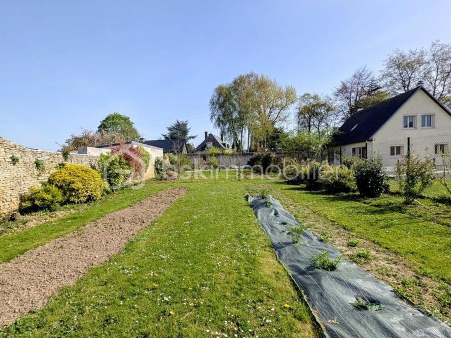 Immeuble à vendre - 670m2 - Caen (14000)