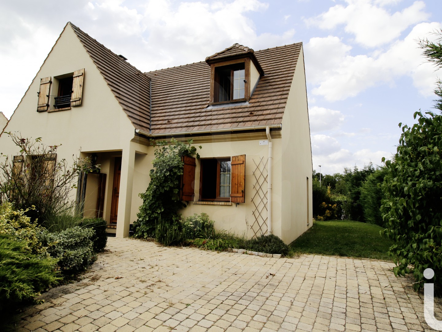 Maison à vendre - 7 pièces - 123m2 - Anet (28260)