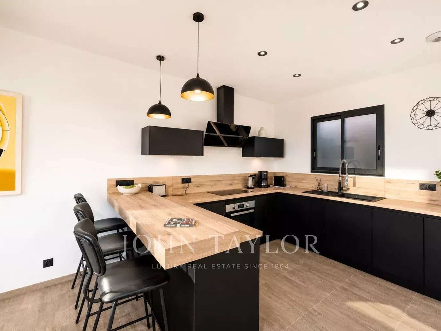 Maison 6 pièces 162 m²