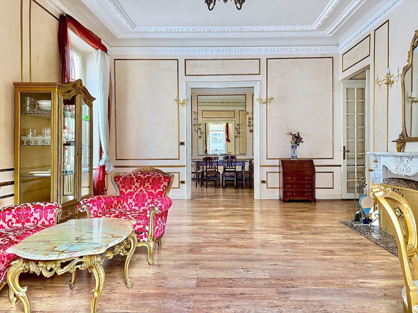 Appartement 5 pièces 145 m²