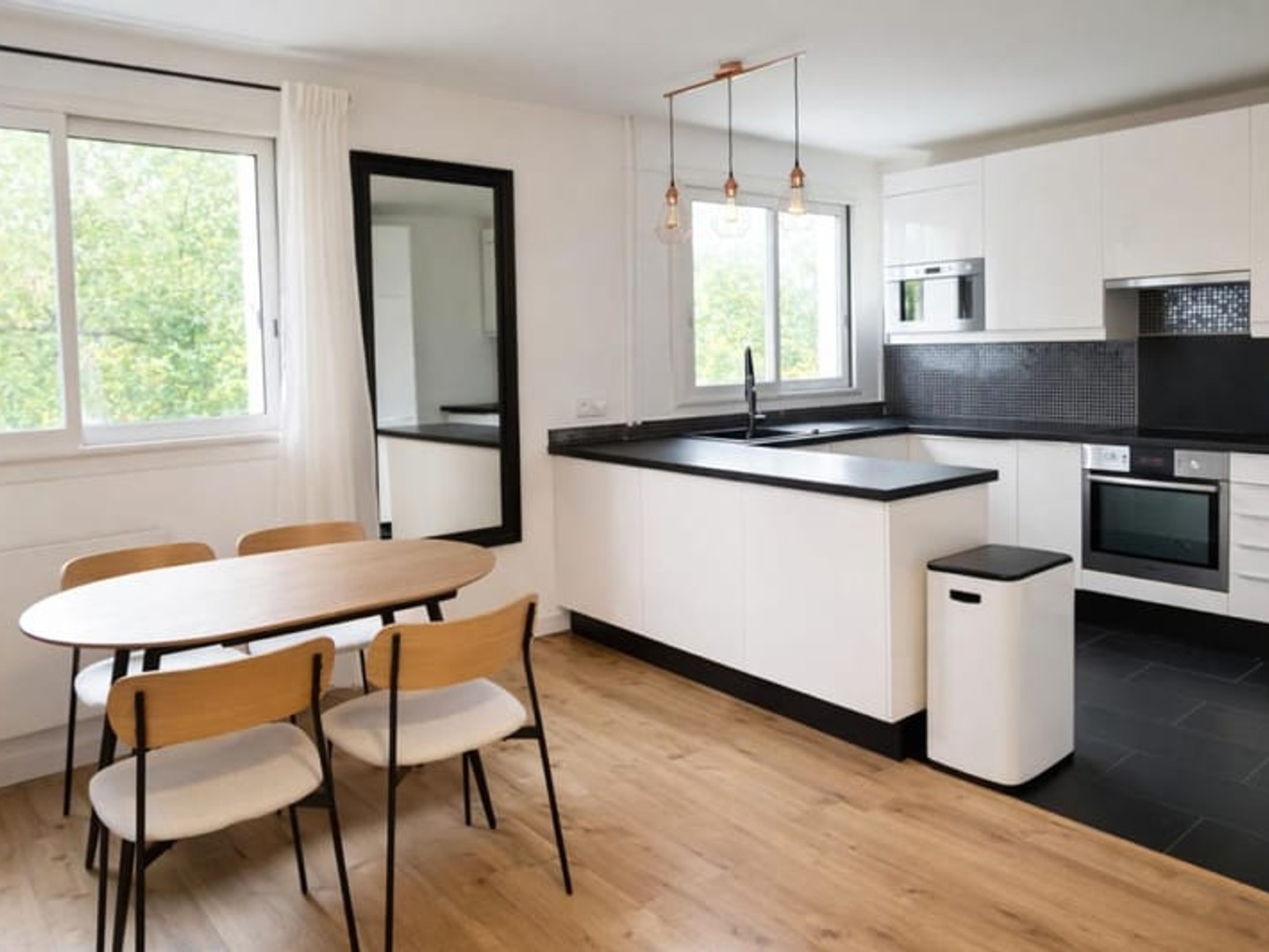Appartement à vendre - 4 pièces - 78m2 - Sèvres (92310)