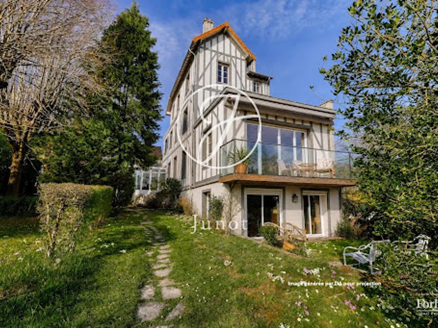 Maison 10 pièces 289 m²