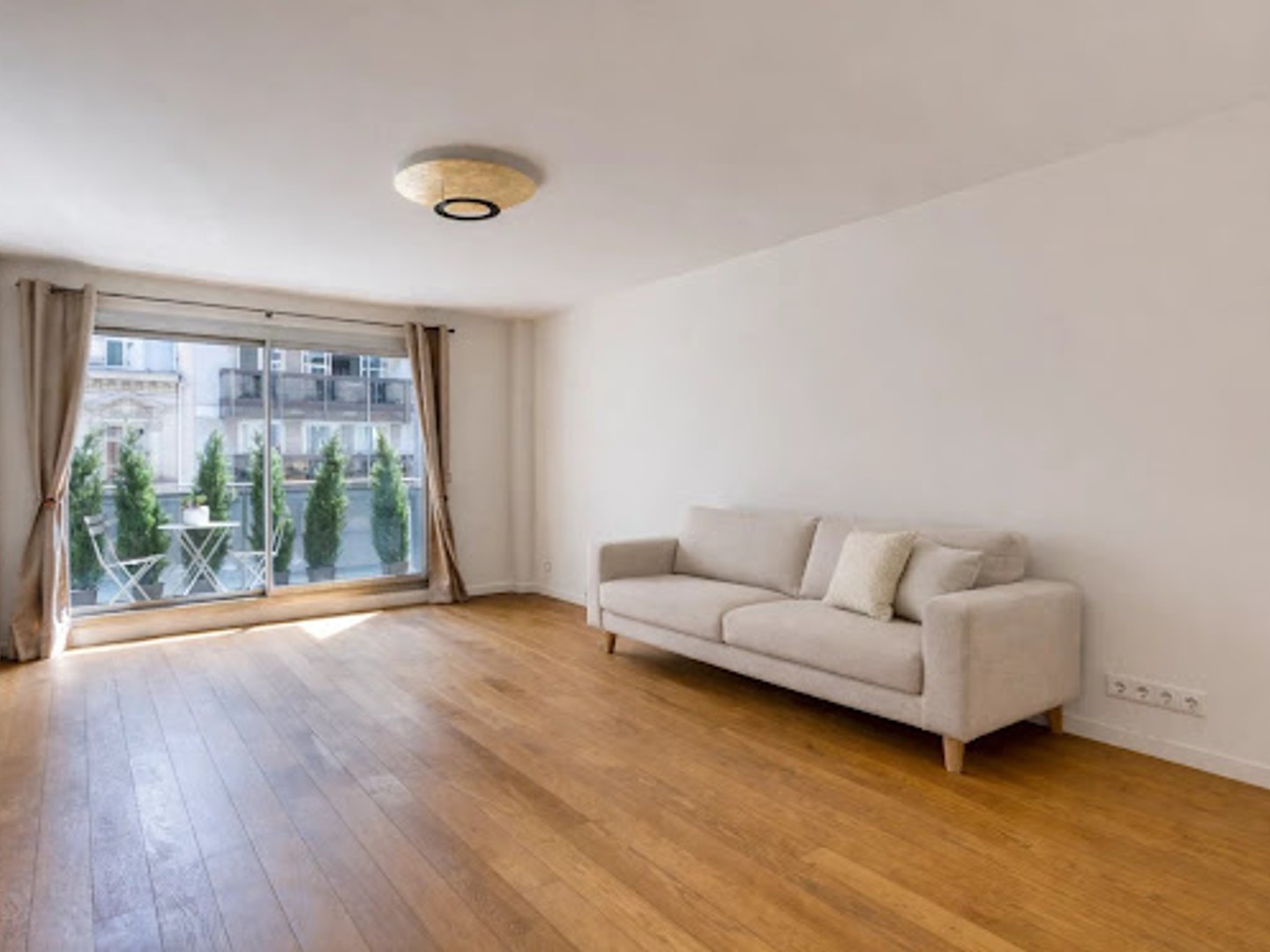 Appartement 3 pièces 84 m²