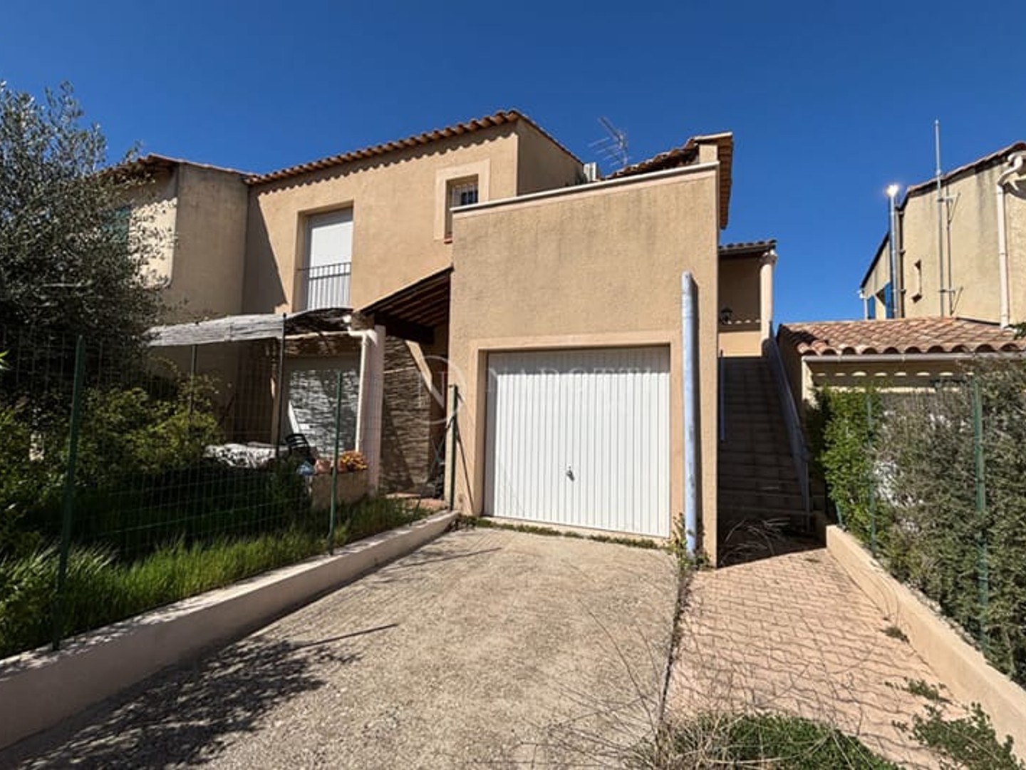 Appartement à vendre - 4 pièces - 78m2 - Pertuis (84120)
