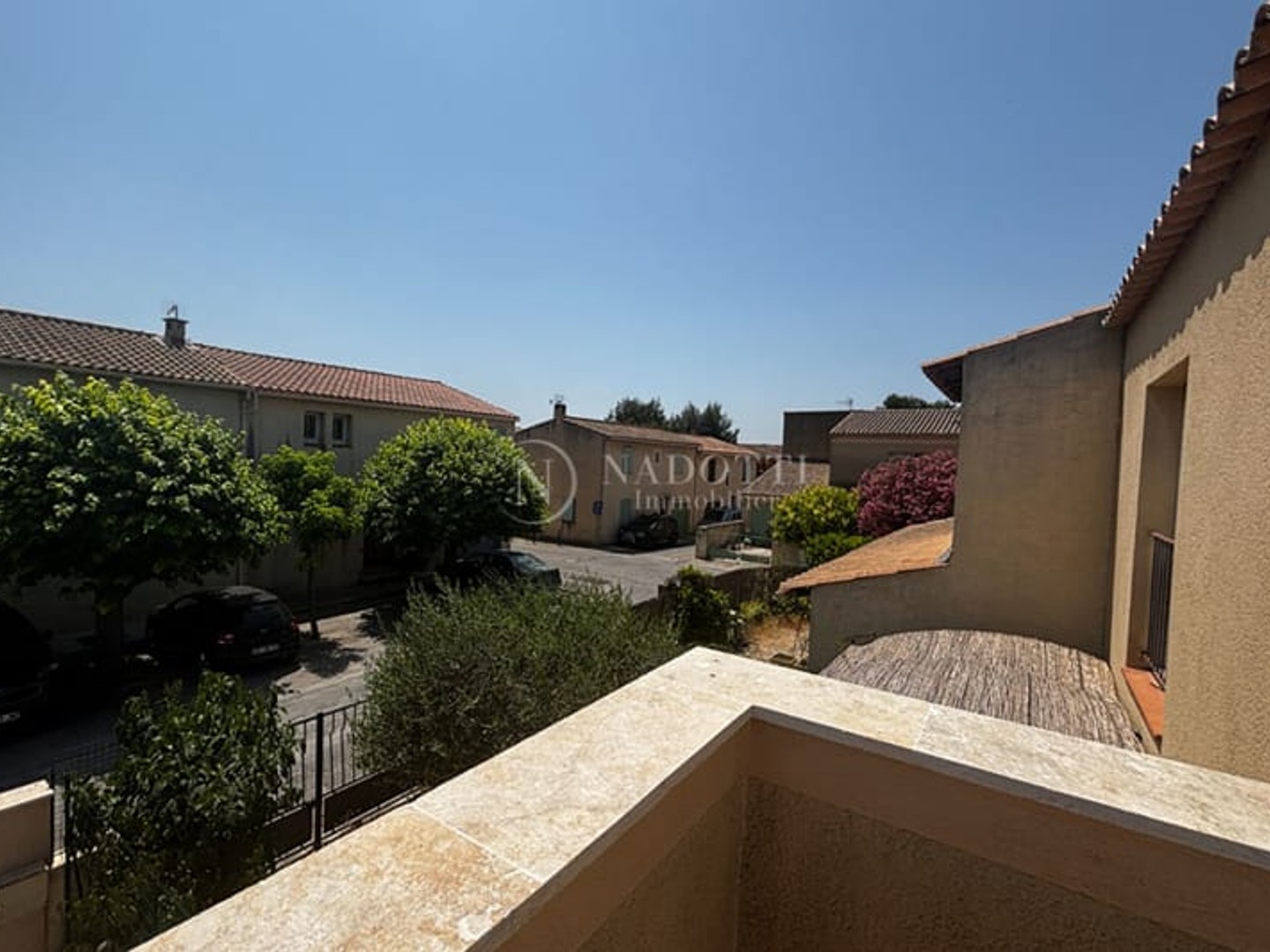 Appartement à vendre - 4 pièces - 78m2 - Pertuis (84120)