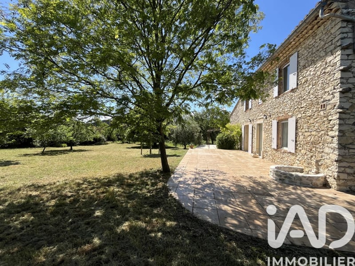 Maison à vendre - 7 pièces - 167m2 - Savasse (26740)