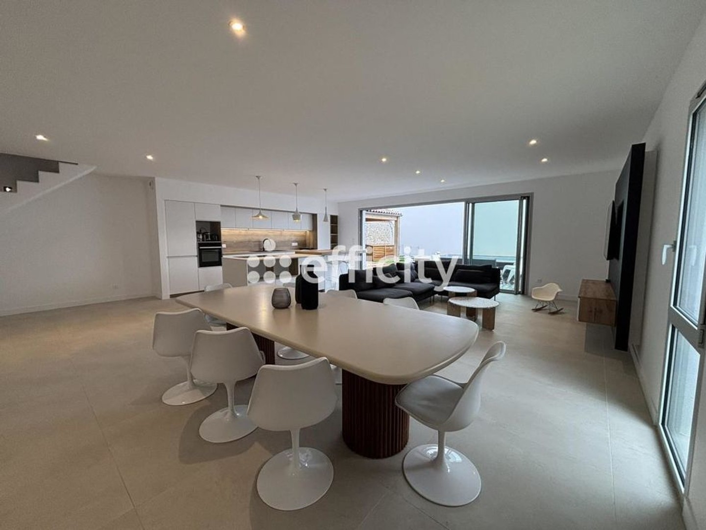 Maison à vendre - 5 pièces - 189m2 - Lagord (17140)