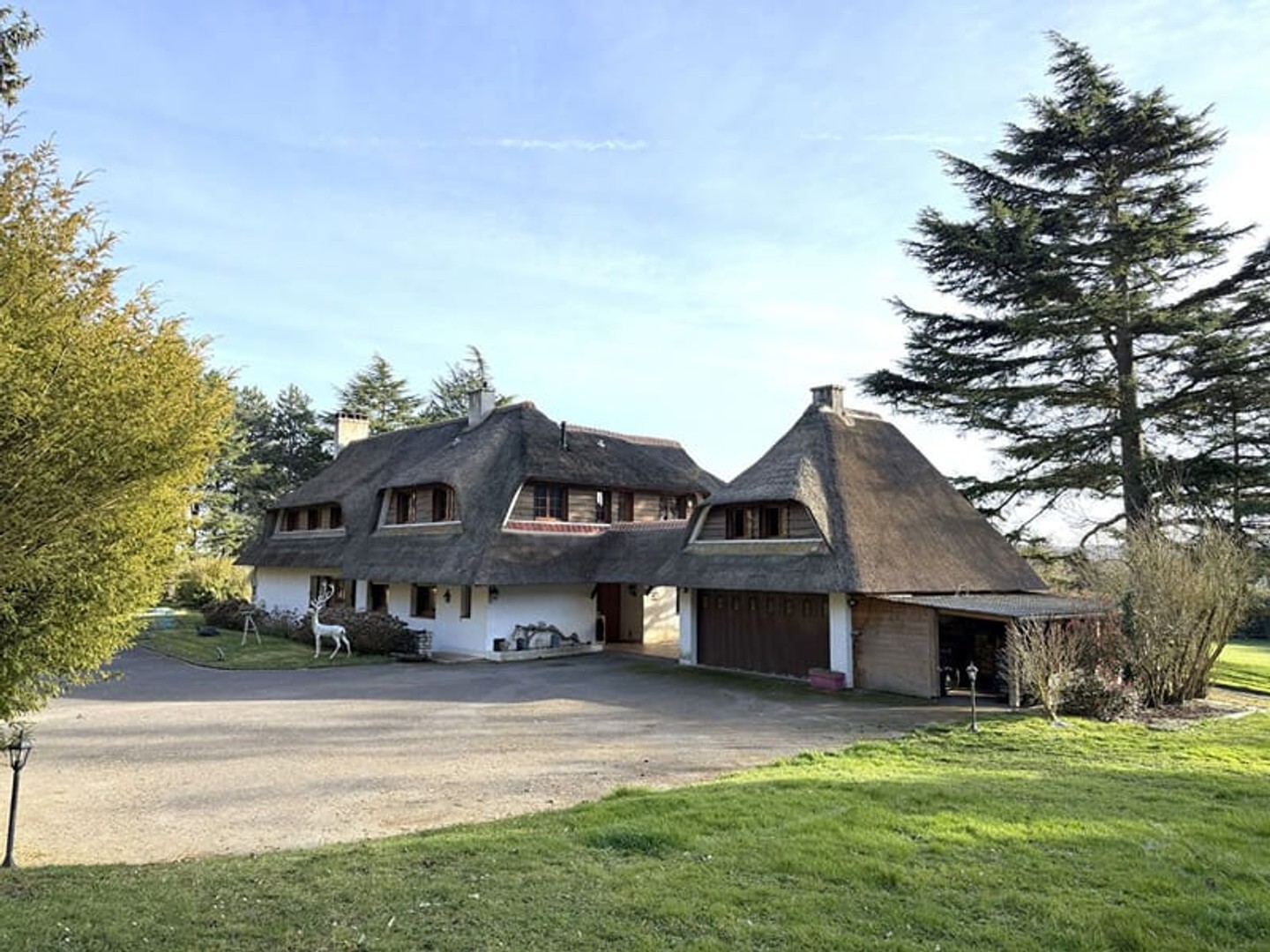 Maison 8 pièces 280 m²