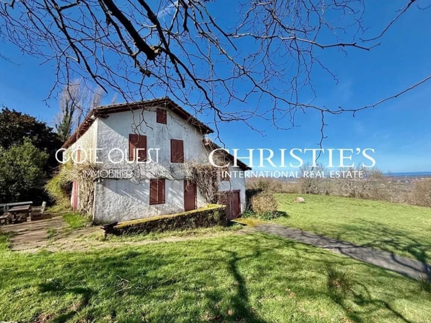 Maison à vendre - 7 pièces - 200m2 - Ascain (64310)