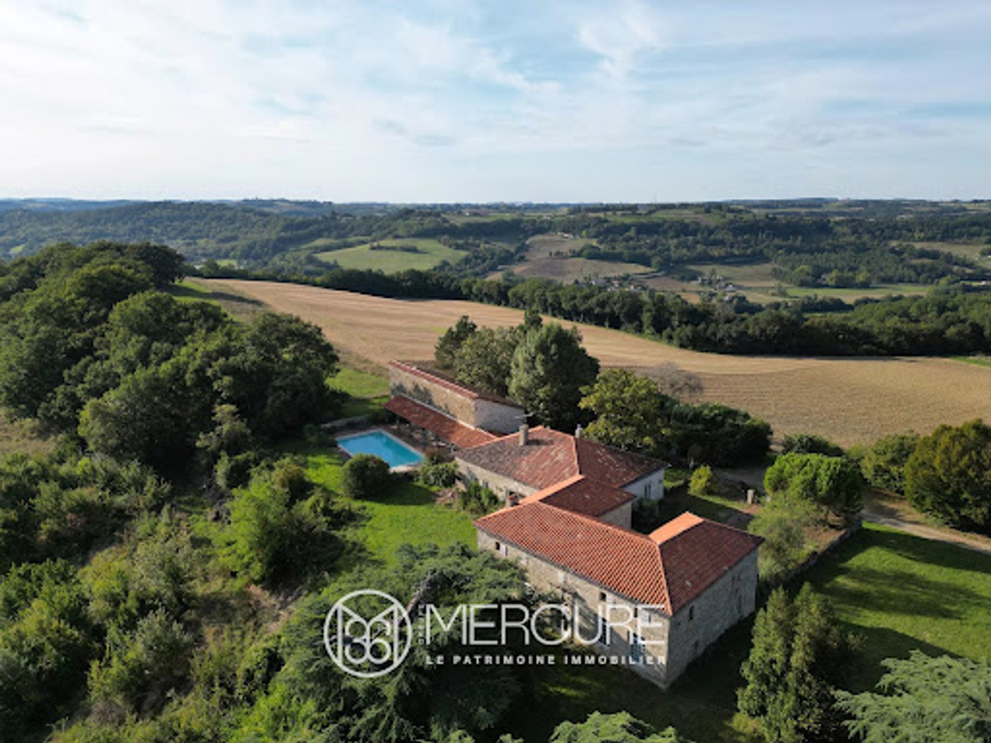 Propriété 10 pièces 455 m²