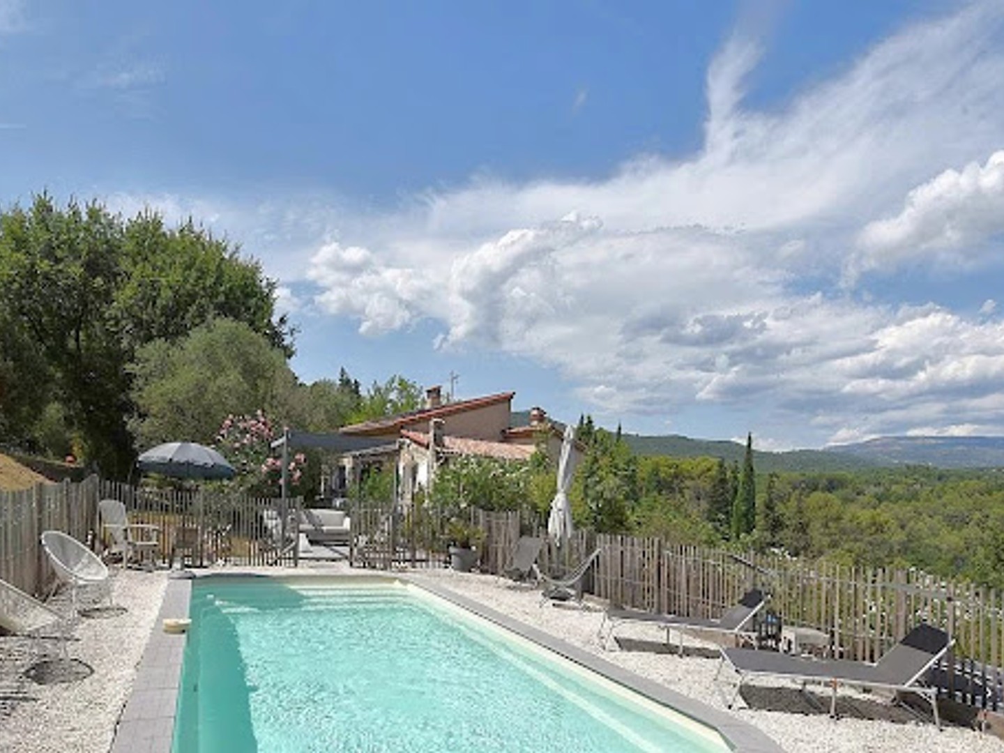 Maison 6 pièces 170 m²