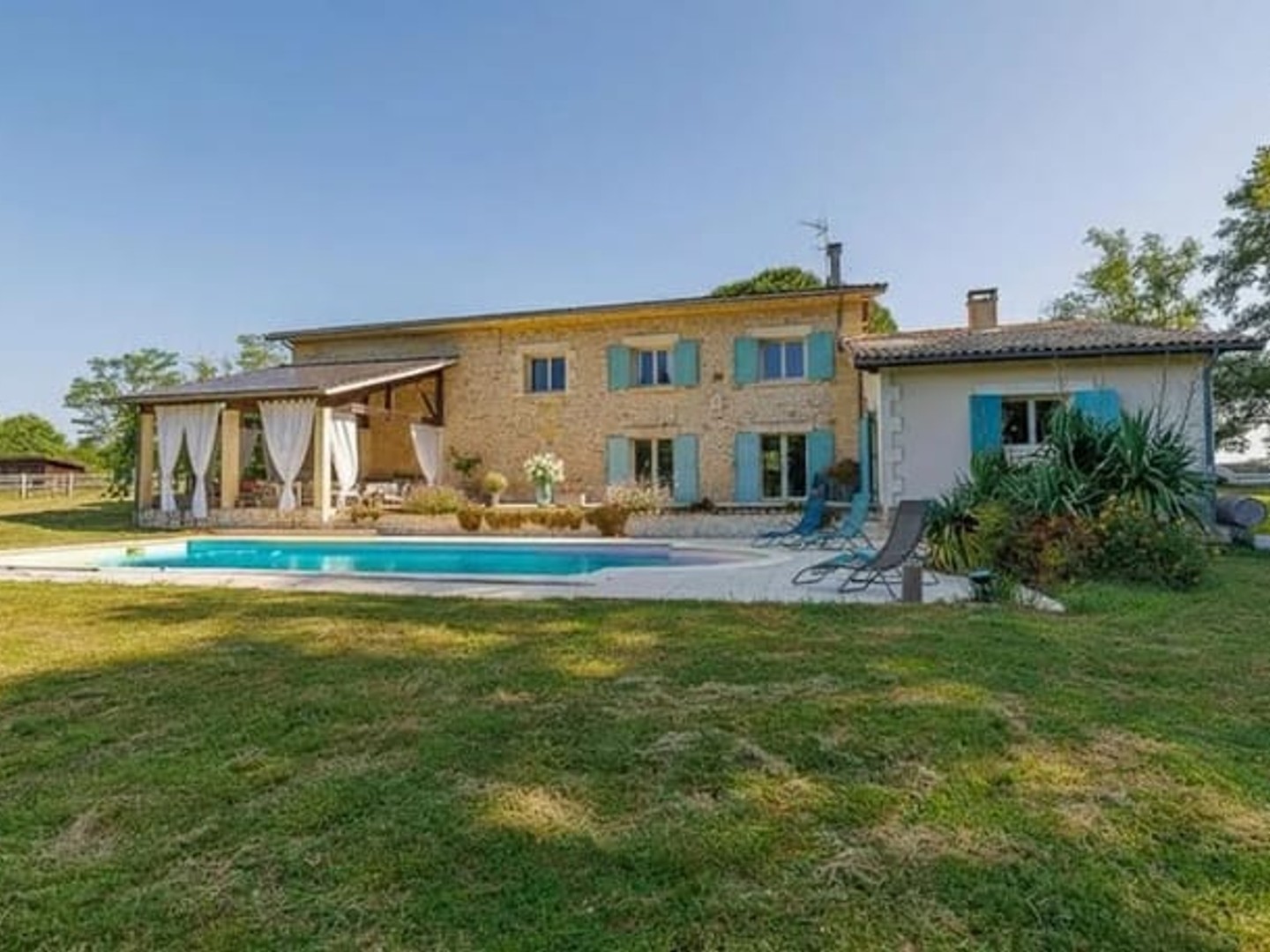 Propriété 7 pièces 310 m²