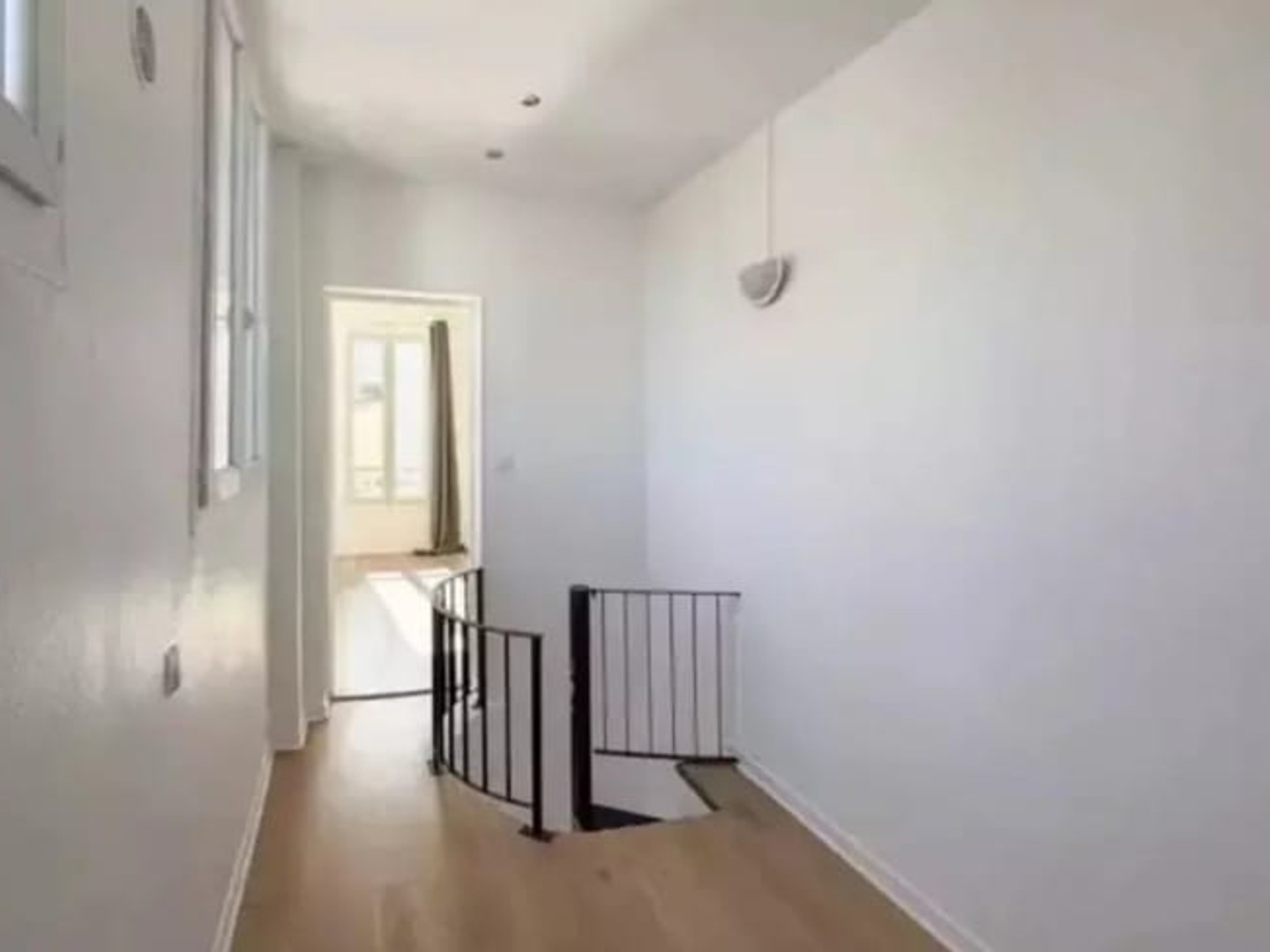 Appartement à vendre - 2 pièces - 55m2 - Paris 14e (75014)