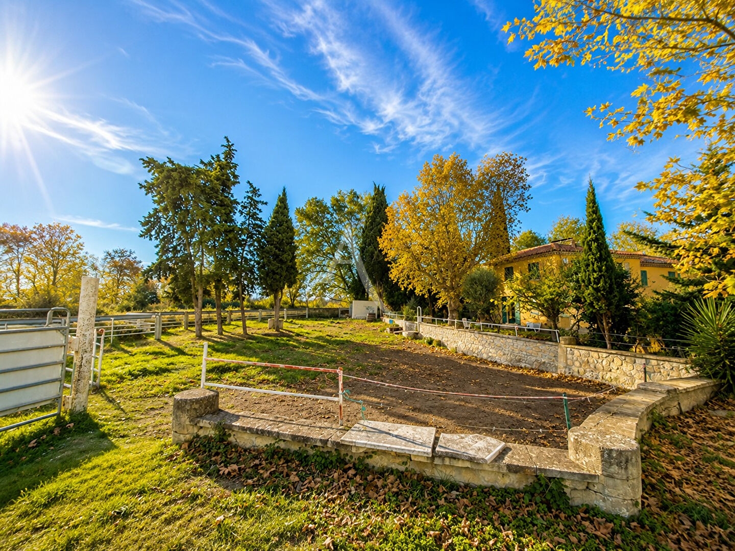 Maison à vendre - 20 pièces - 500m2 - Arles (13200)