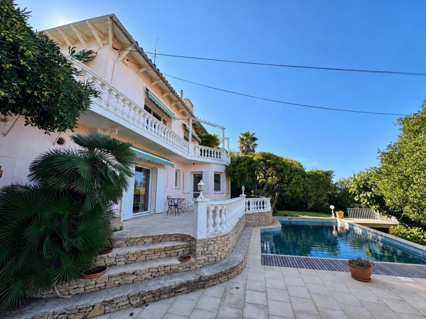 Maison à vendre - 6 pièces - 163m2 - Marseille 7e (13007)