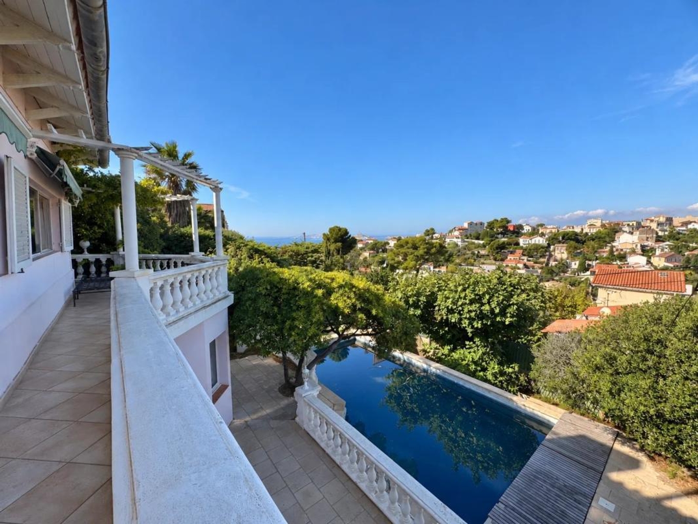 Maison à vendre - 6 pièces - 163m2 - Marseille 7e (13007)