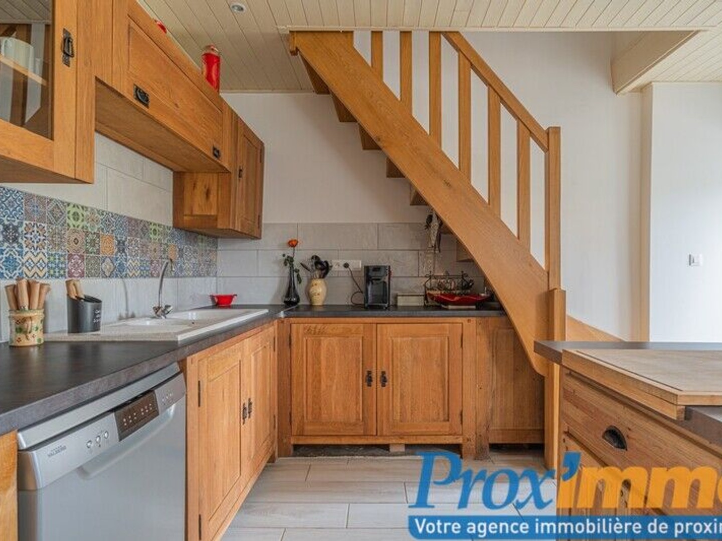 Maison à vendre - 8 pièces - 270m2 - Miribel-Les-Échelles (38380)